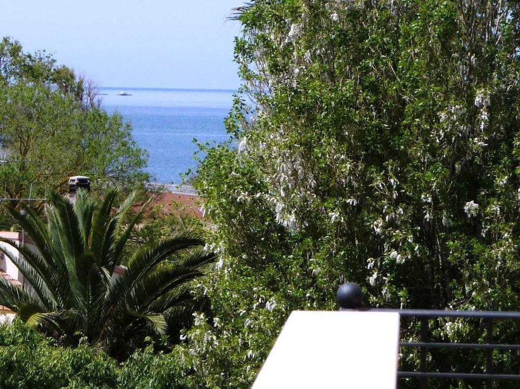 Regina Apartments Alghero Rum bild